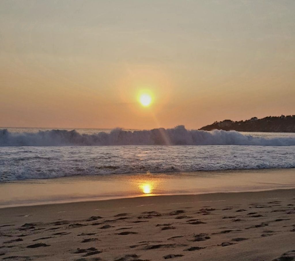 Puerto escondido sunset
