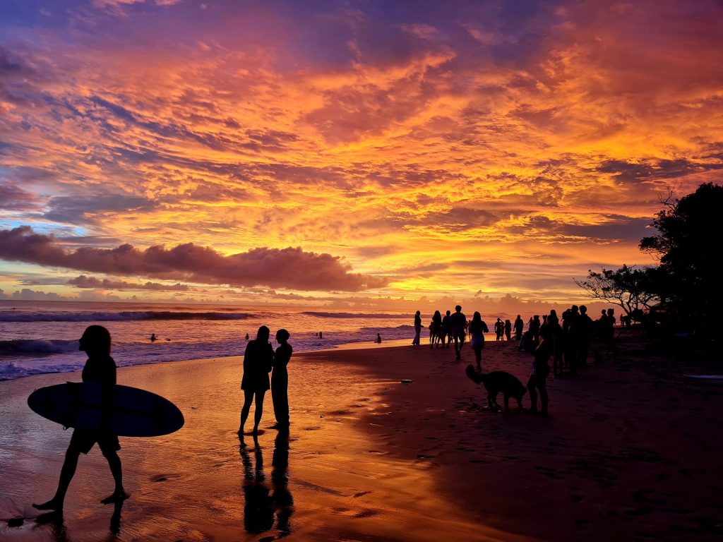 Crazy sunset in Santa Teresa, a perfect place for solo female travellers